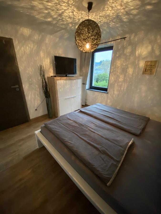 Gaestezimmer Melina Am Nuerburgring Adenau Exteriör bild